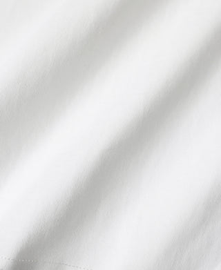 White short sleeve T-shirt fabric close-up