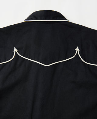 Black western shirt back yoke with pointed shoulders and contrast white piping