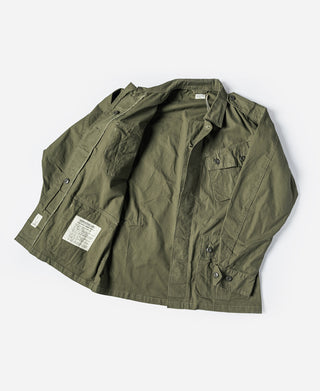 Olive tropical fatigue jacket, button-front and two chest pockets