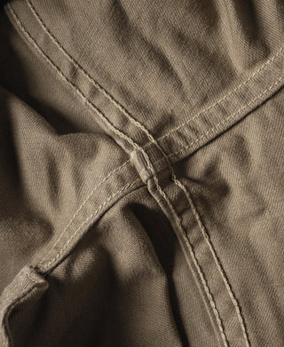 Khaki trousers with reinforced crotch seam and internal drawstring closure