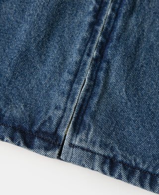 Stonewashed indigo denim work jacket straight hem with stitched edge