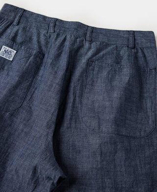 Indigo chambray pants back with pocket and pleated waistband