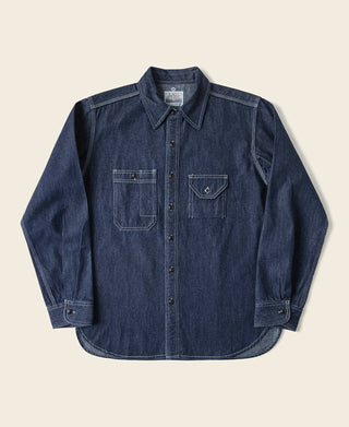 Denim workshirt in dark blue with button front and two chest flap pockets