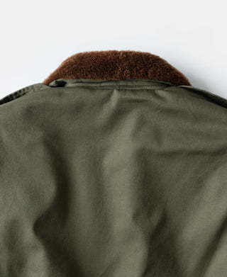 USAAF Type B-10 flight jacket in olive, brown shearling collar and back yoke