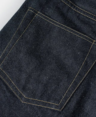 Indigo selvedge denim jeans, square back pocket with contrast yellow outline stitching
