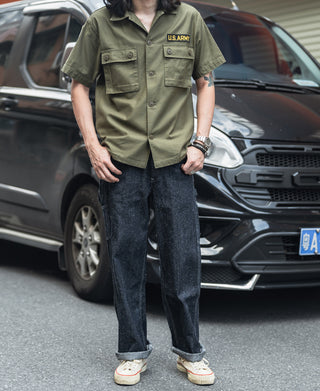 Indigo denim carpenter pants with straight fit and multiple utility pockets
