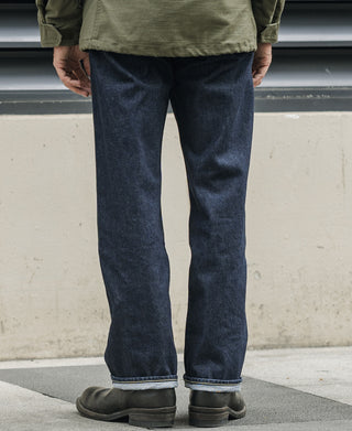 Indigo selvedge denim jeans, straight leg with cuffed hem and contrast stitching