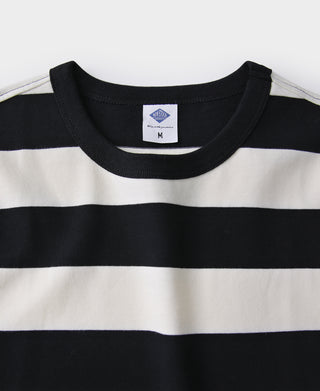 Black-and-white wide striped T-shirt collar detail with crew neck stitching