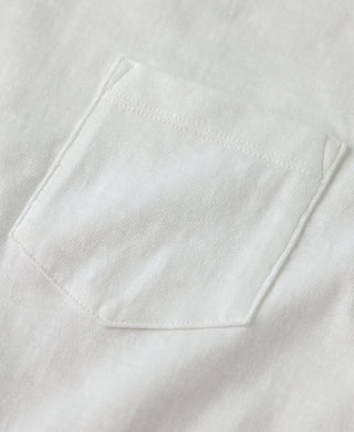 White T-shirt with front pocket, stitched seam details