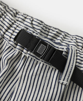 Striped waistband with black buckle detail and adjustable strap