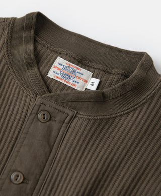 Olive-brown henley neckline with ribbed collar and button-front placket