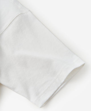 White cotton T-shirt with short sleeve and straight hem