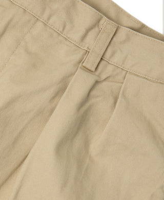 Khaki chino trousers top waistband with center pleats and belt loops