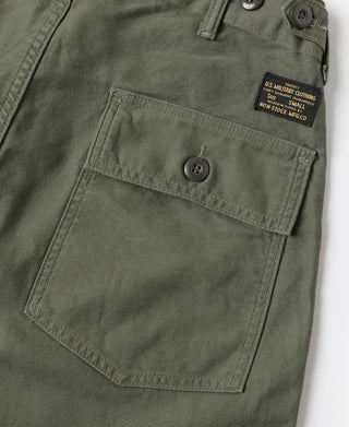 Olive cargo pocket with button flap and small rectangular label