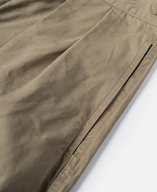 Khaki combat pants cuff with narrow hem and stitched edge detail