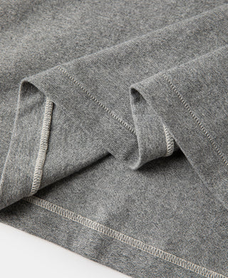 Gray heather t-shirt folded collar and double-stitched neckline edge