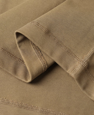 Khaki sleeve hem with ribbed cuff and reinforced seam stitching