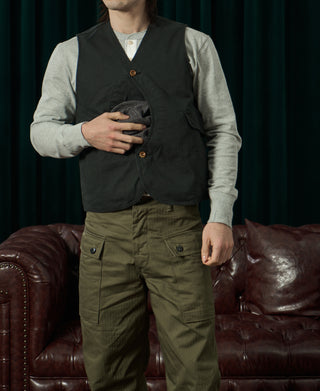 Dark green canvas game pockets vest with V-neck and four-button front