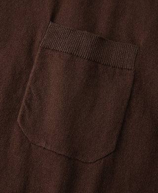 Coffee brown jersey T-shirt with curved chest pocket and ribbed neckline