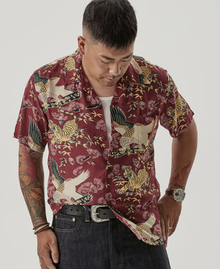 Men's aloha shirt in wine red with tiger-and-crane ukiyo-e style print, short sleeves