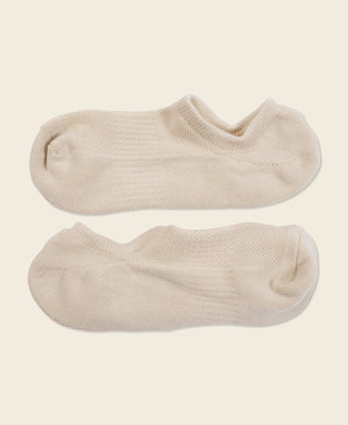 Cotton no-show socks, light beige, ribbed cuff and toe seam detail