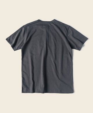 Dark gray short-sleeve henley T-shirt, crew neck and relaxed fit