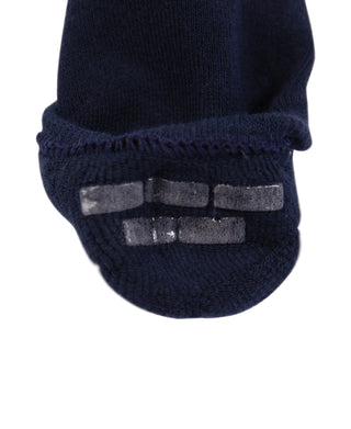 Navy cotton no-show socks, close-up of heel with cushioning pad