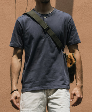 Dark gray short-sleeve henley T-shirt with buttoned neckline